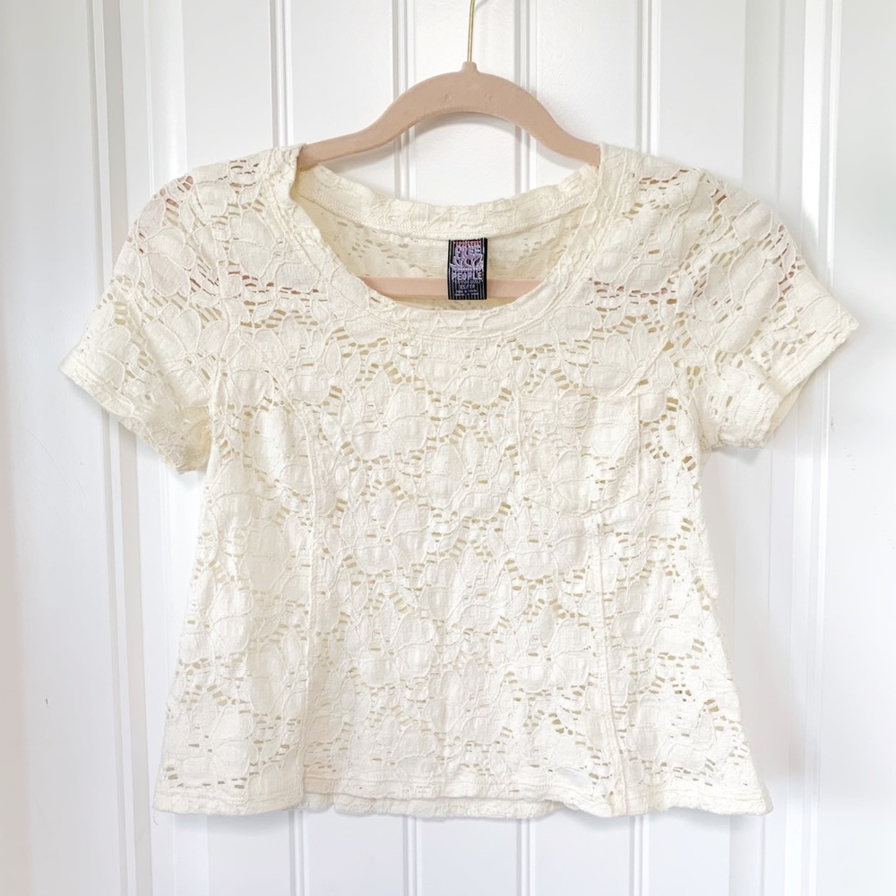 🌼 Free people crop Lacey top 🌼